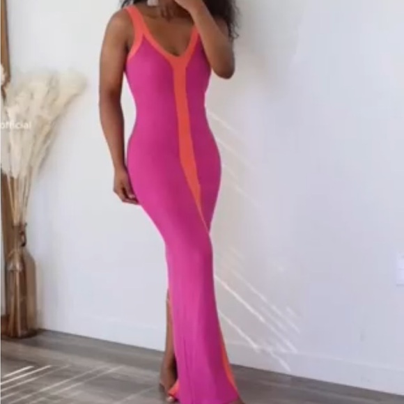 The Riah Maxi Dress. A classy, feminine
BOUTIQUE
piece - Picture 2 of 8